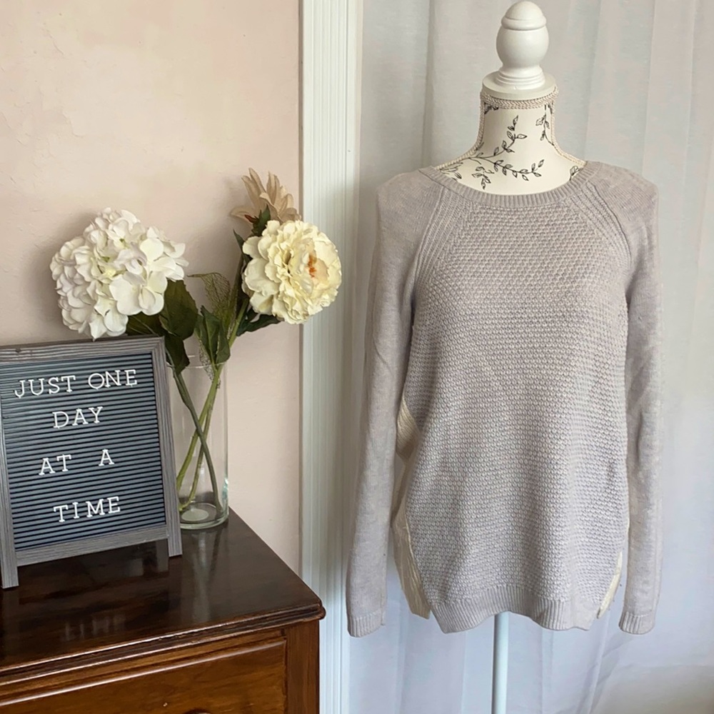 LOFT sweater